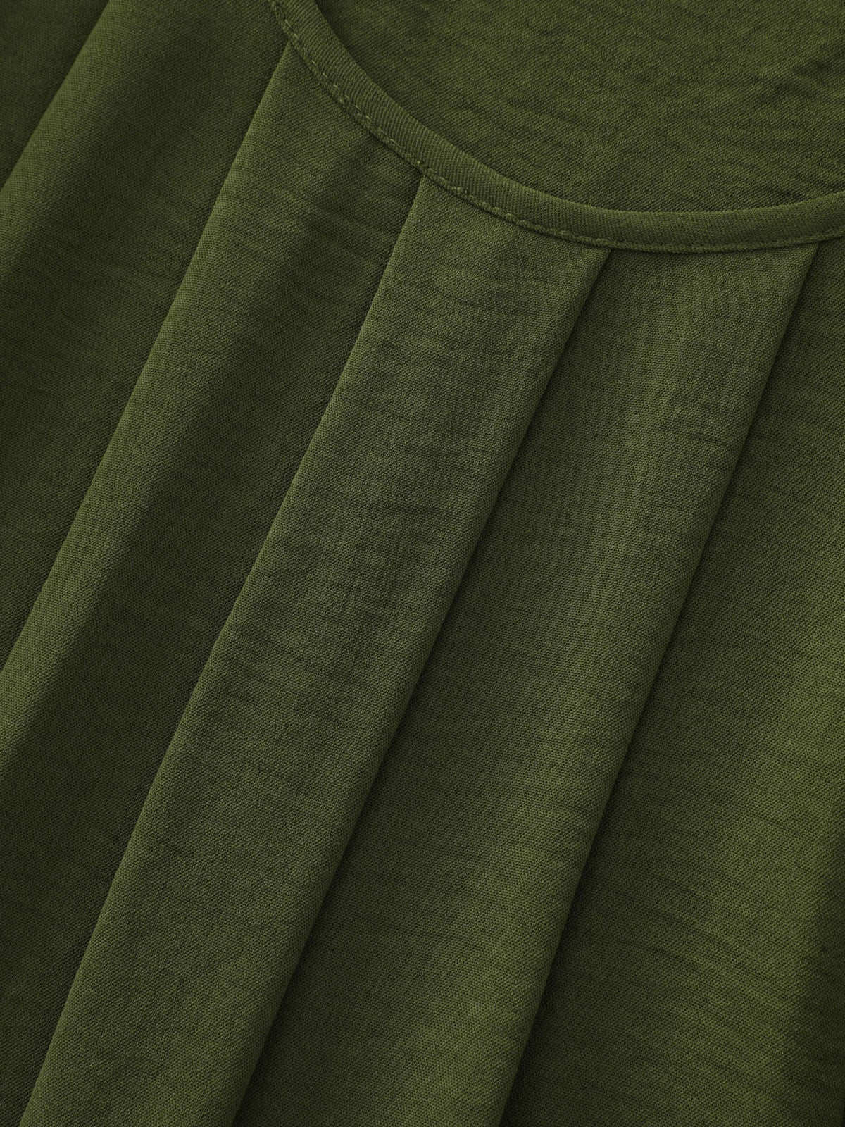 Pleated Raglan Sleeve Flowy Blouse