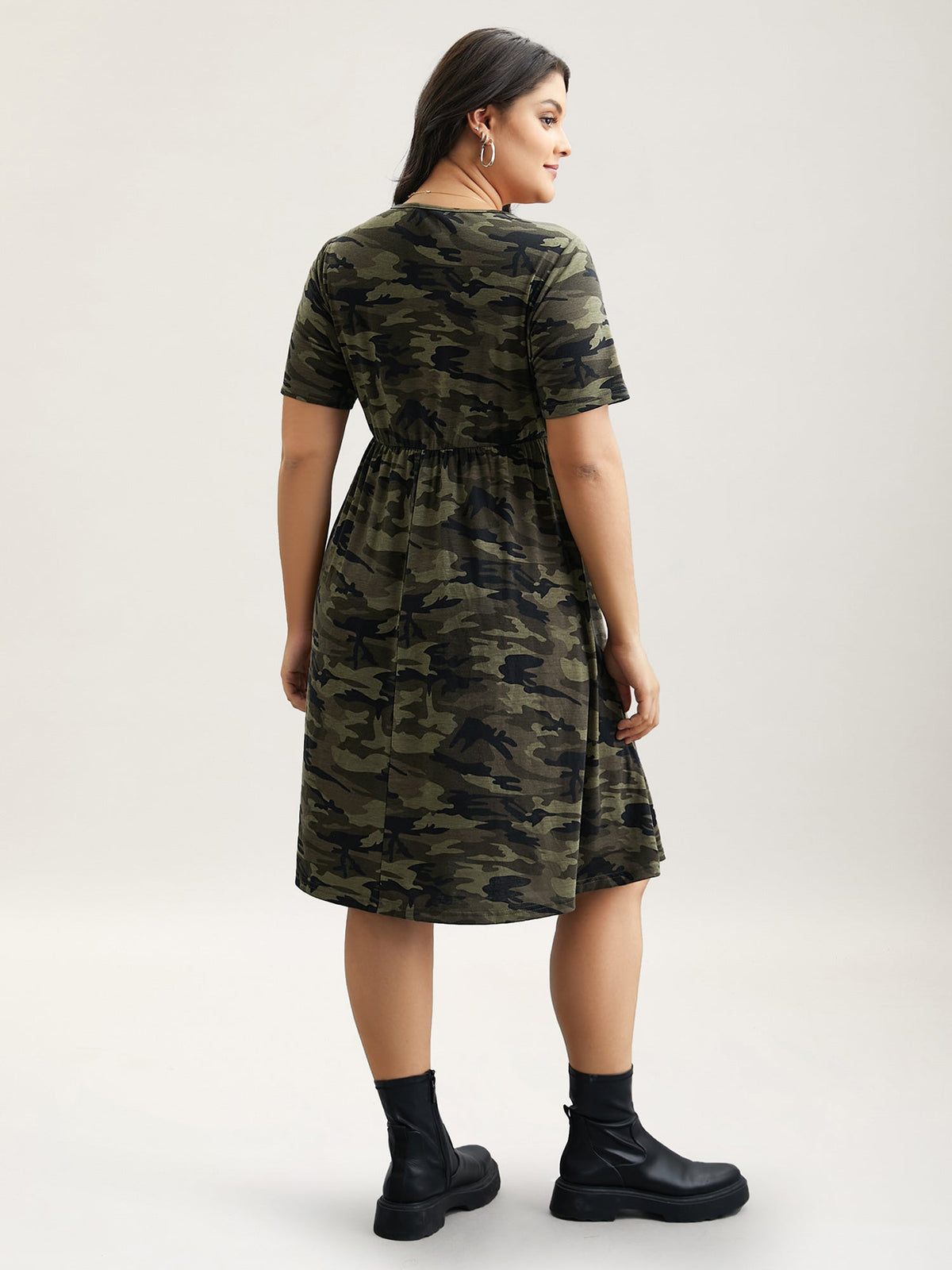 Camouflage Print Round Neck Pockets Midi Dress