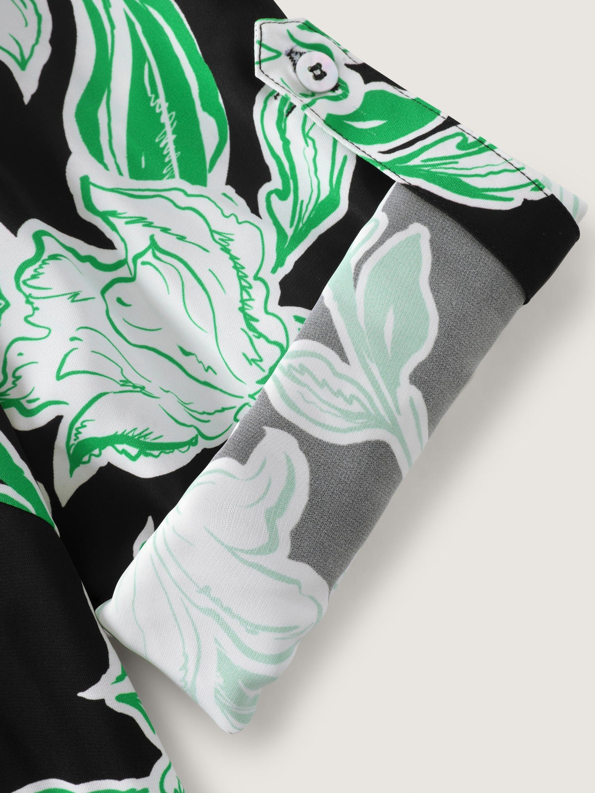 Floral Print V Neck Curved Hem Blouse
