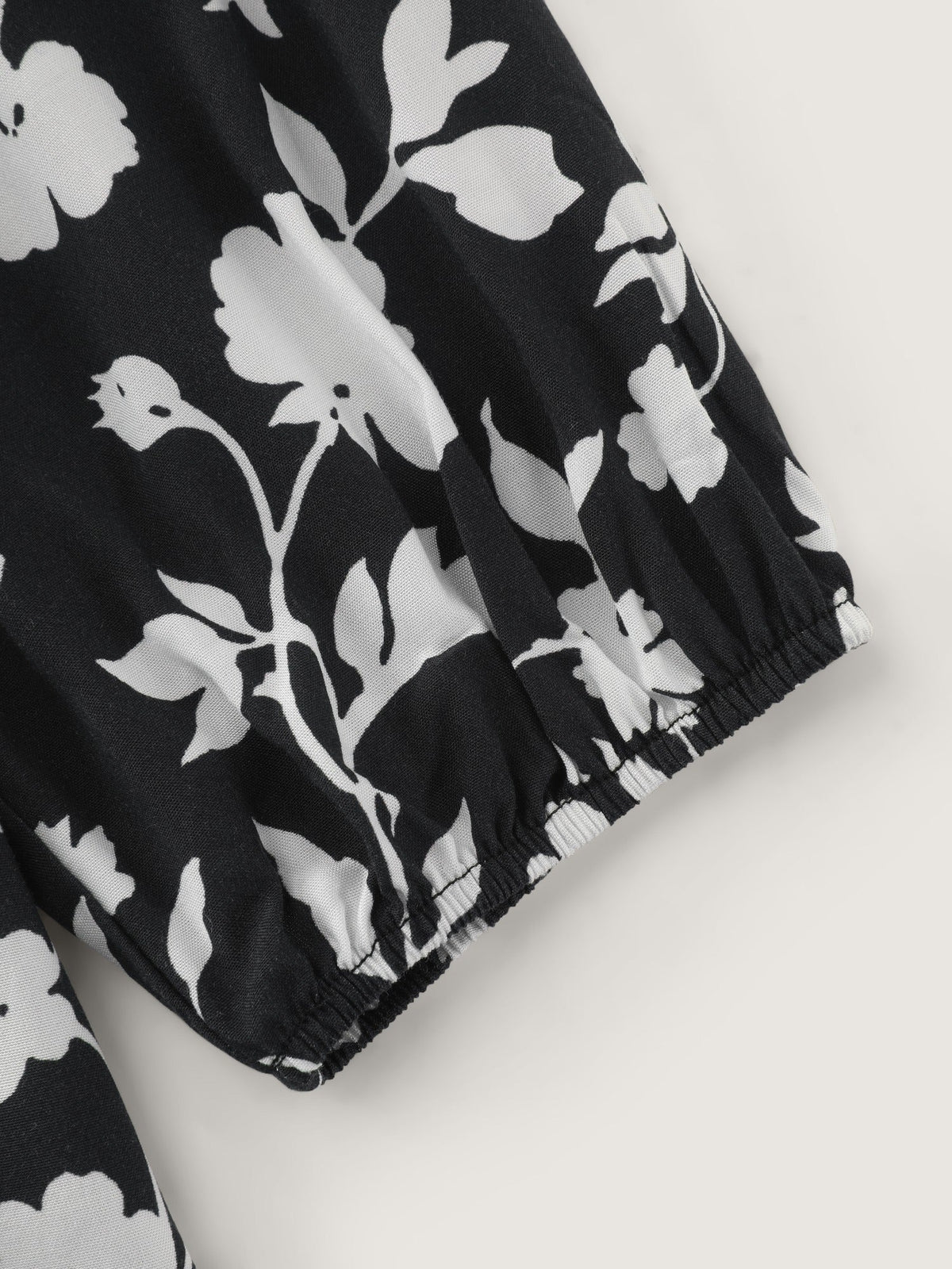 Floral Print Tie Neck Loose Blouse