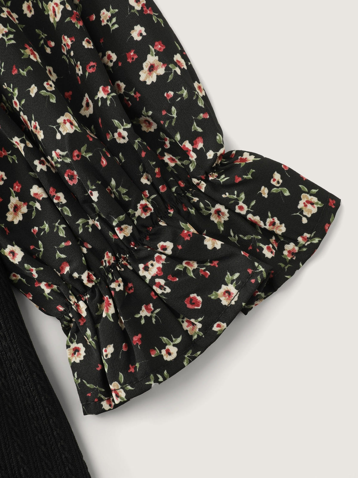 Floral Print Bow Tie Neck Patchwork Blouse