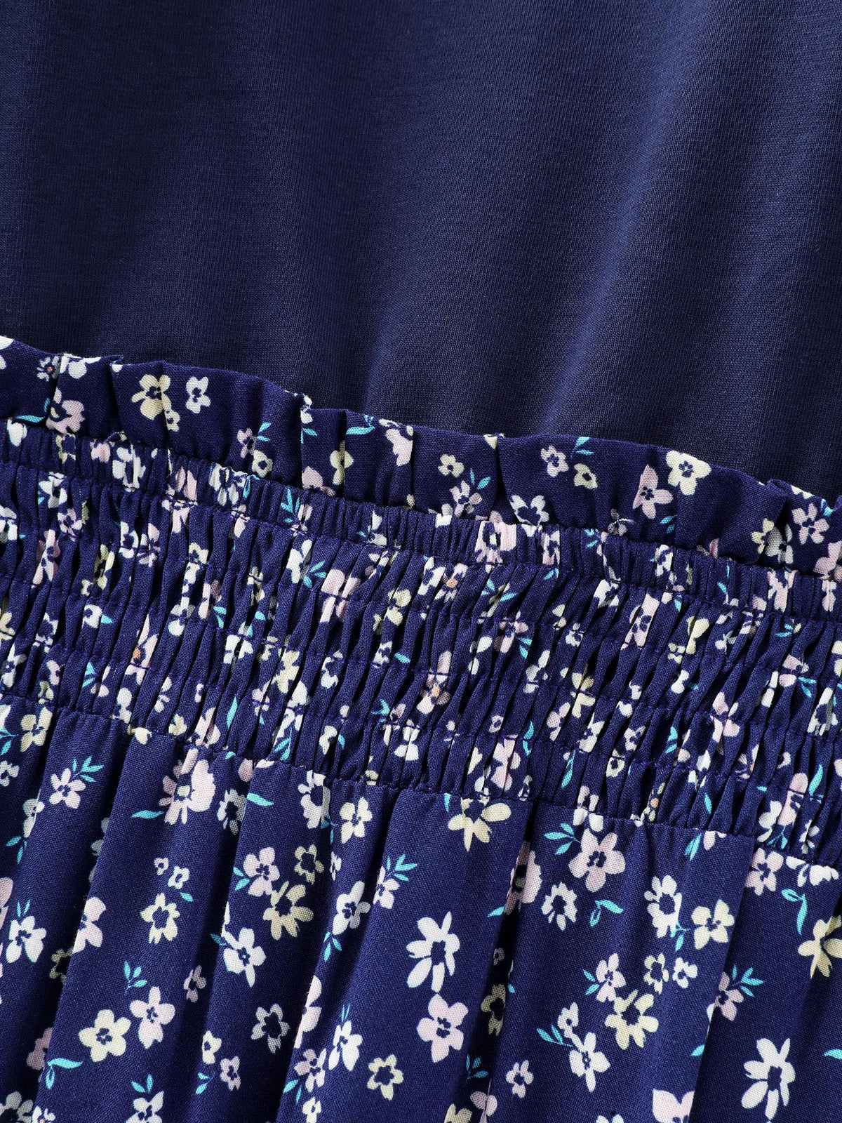 Supportive Bra Ditsy Floral Print Shirred Waist Midi Dress
