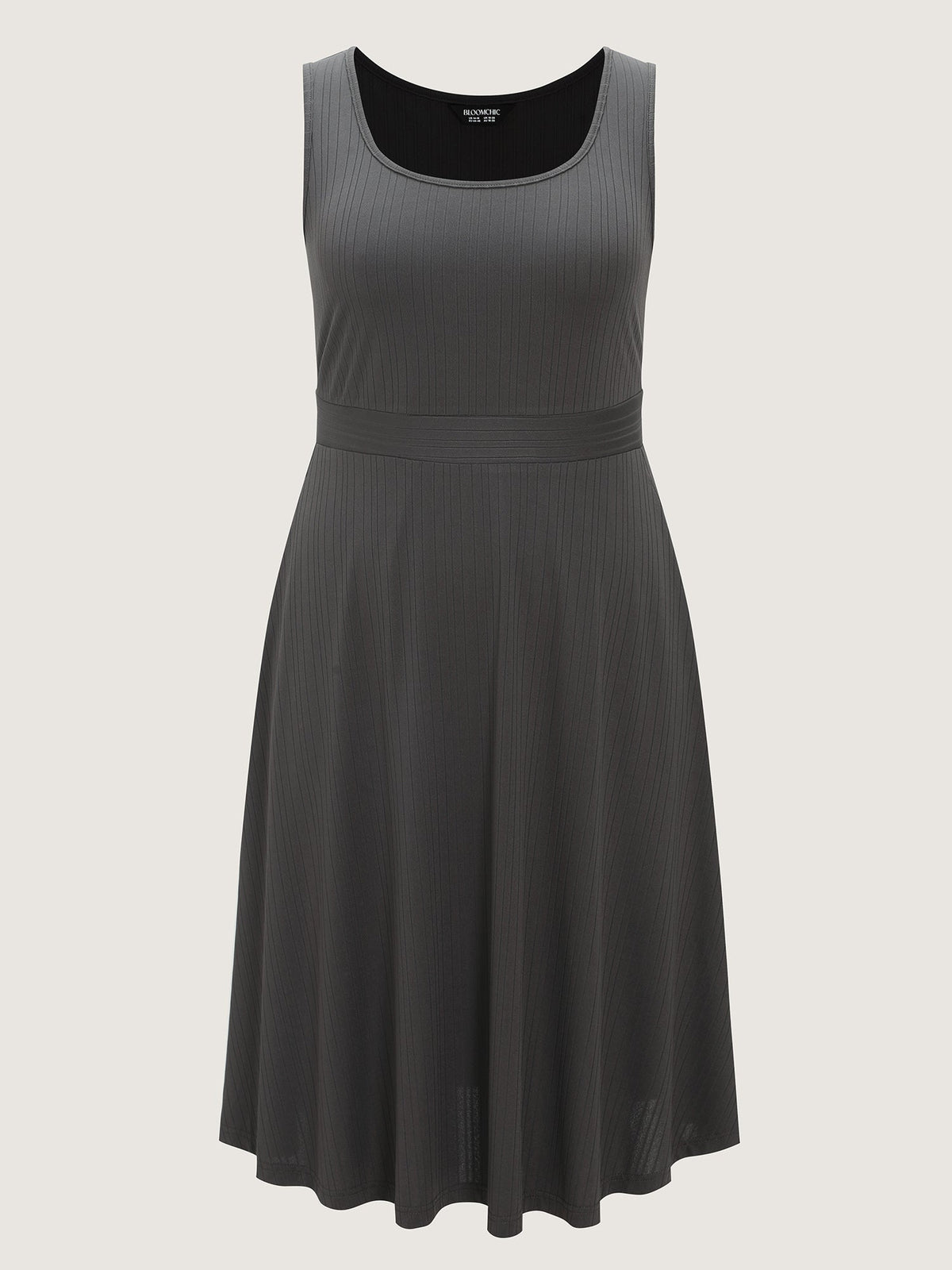 Ribbed Scoop Neck Pocket Midi Dress
