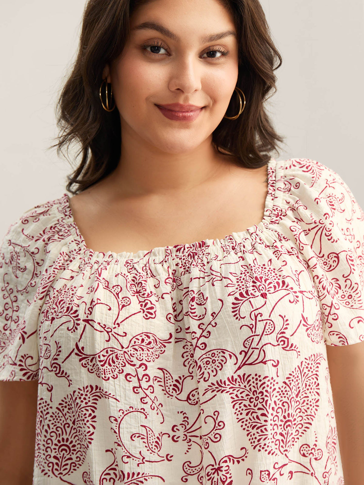 Floral Print Shirred Neck Flowy Blouse