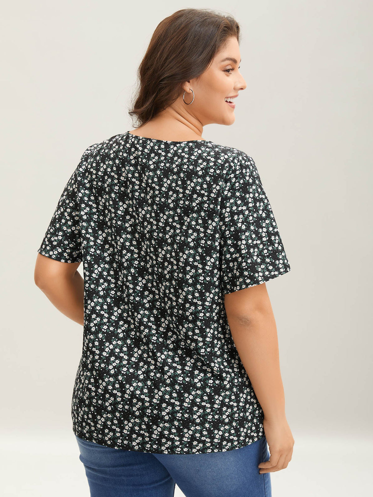 Floral Ruffle Sleeve Gathered Round Neck Blouse