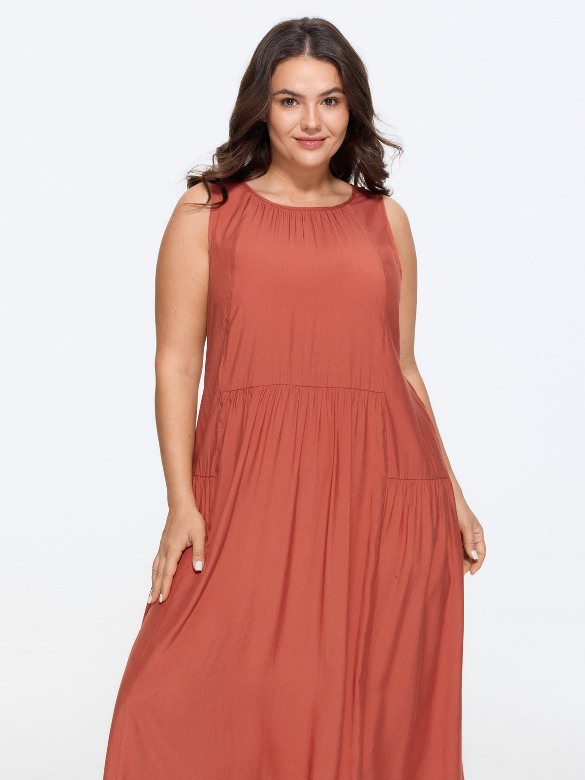 Solid Round Neck Pocket Sleeveless Midi Dress