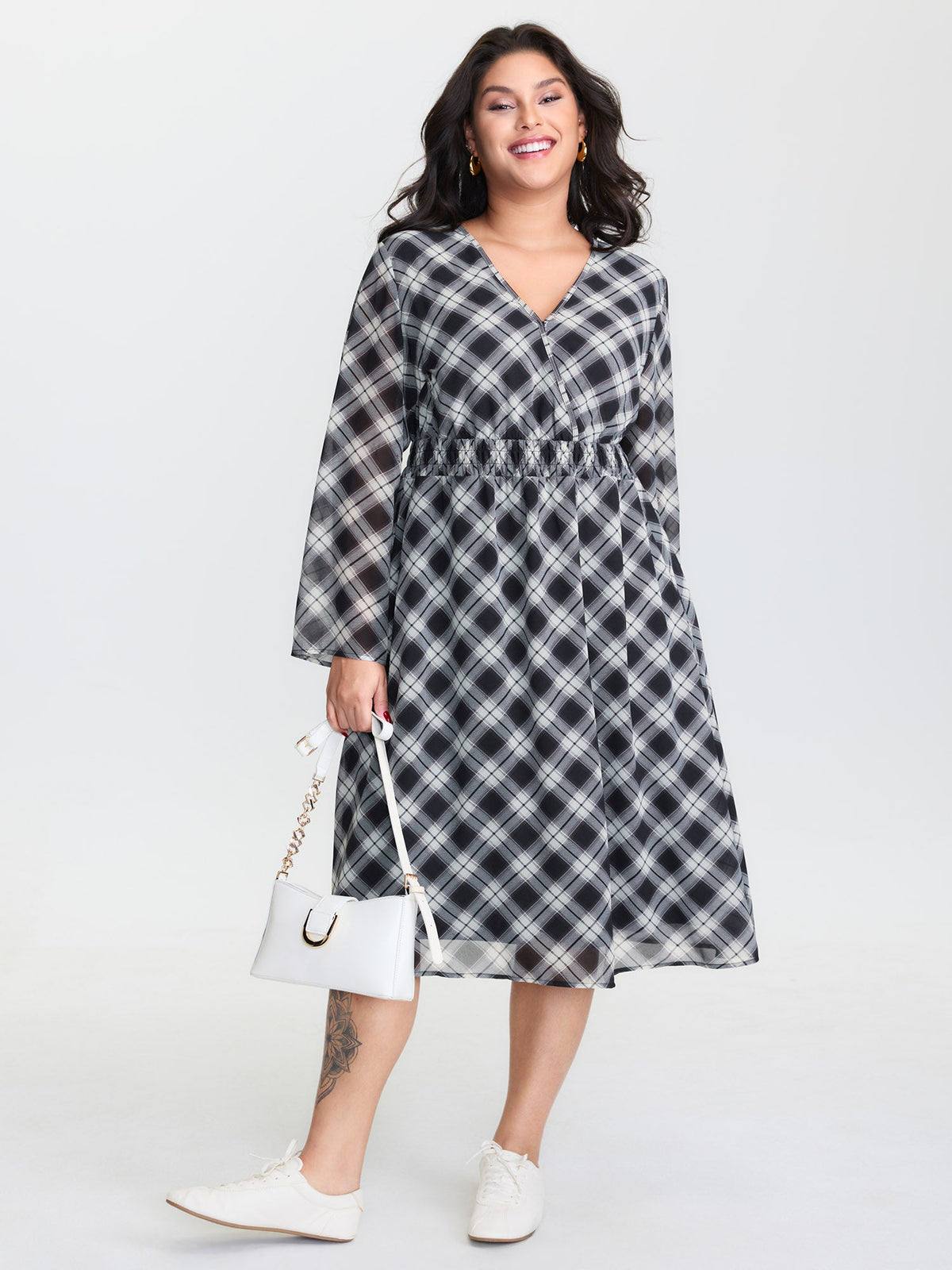 Checkered Pattern Shirred Waist Midi Dress