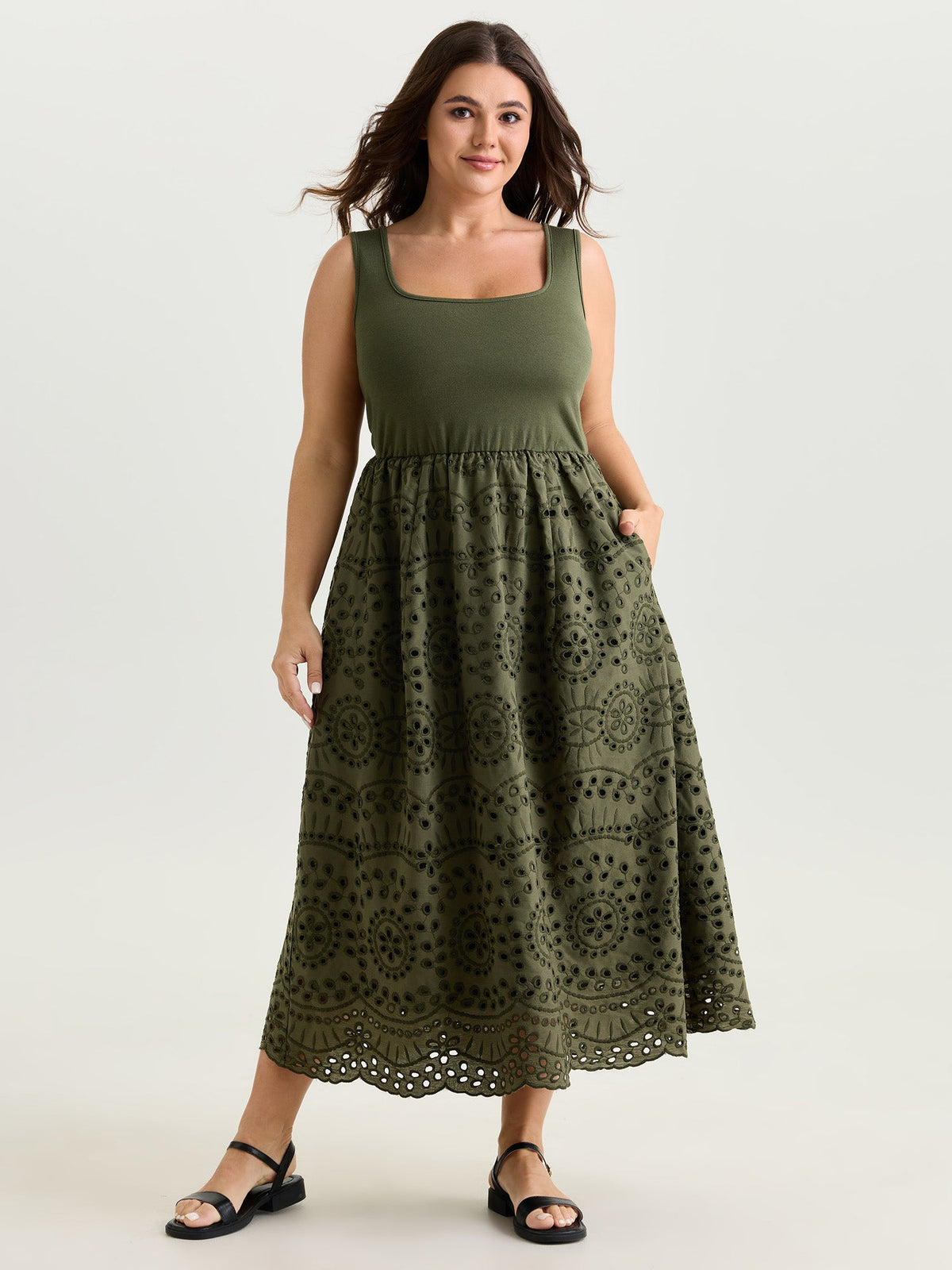 Stretchy Floral Embroidered Pocket Midi Dress