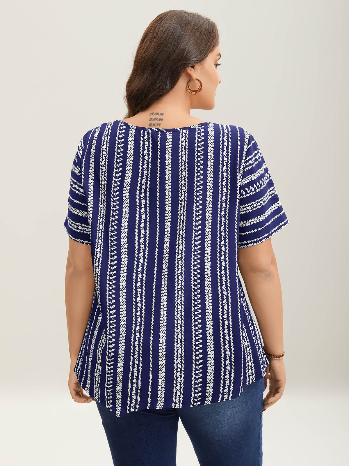 Striped Overlap Print Curvy Hem Blouse