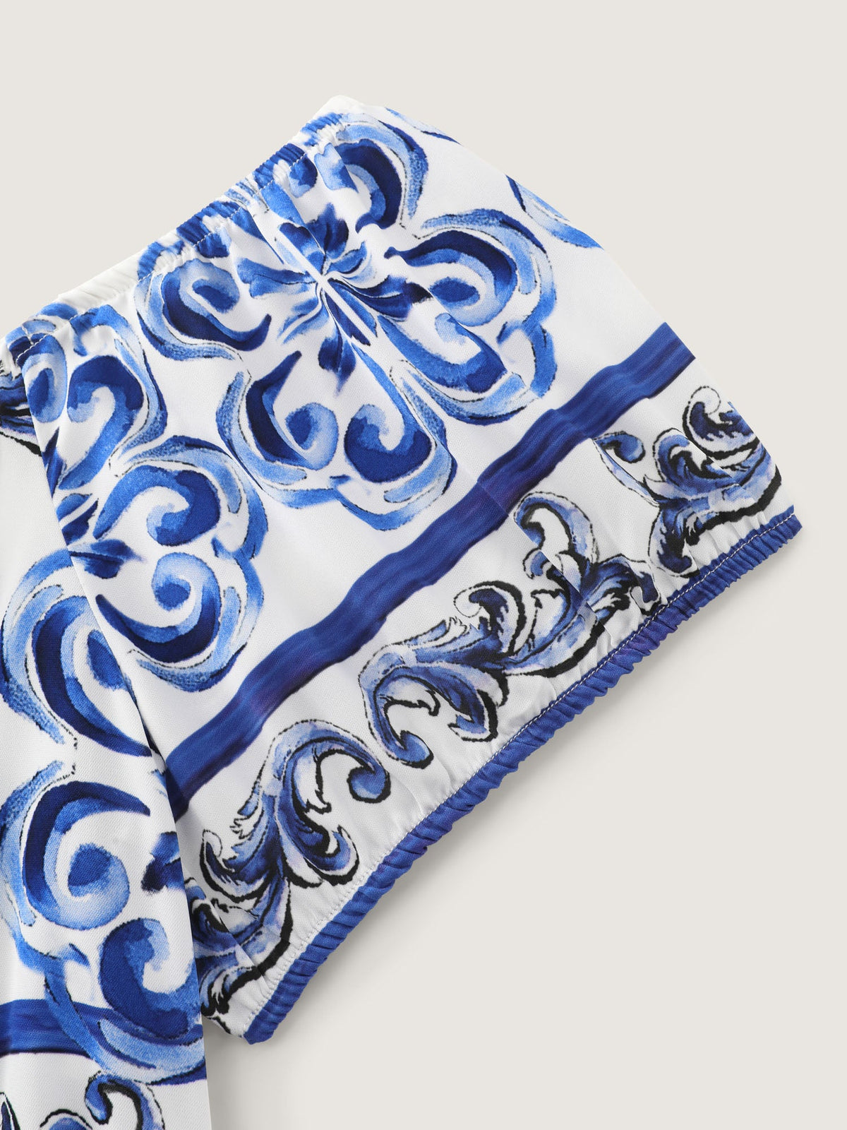Majolica Print Stretchy Waist Belted Blouse
